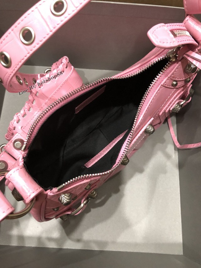 Balenciaga專櫃爆款機車包系列肩背女包 巴黎世家Le Cagole半月牙腋下包餃子包 fyj1936